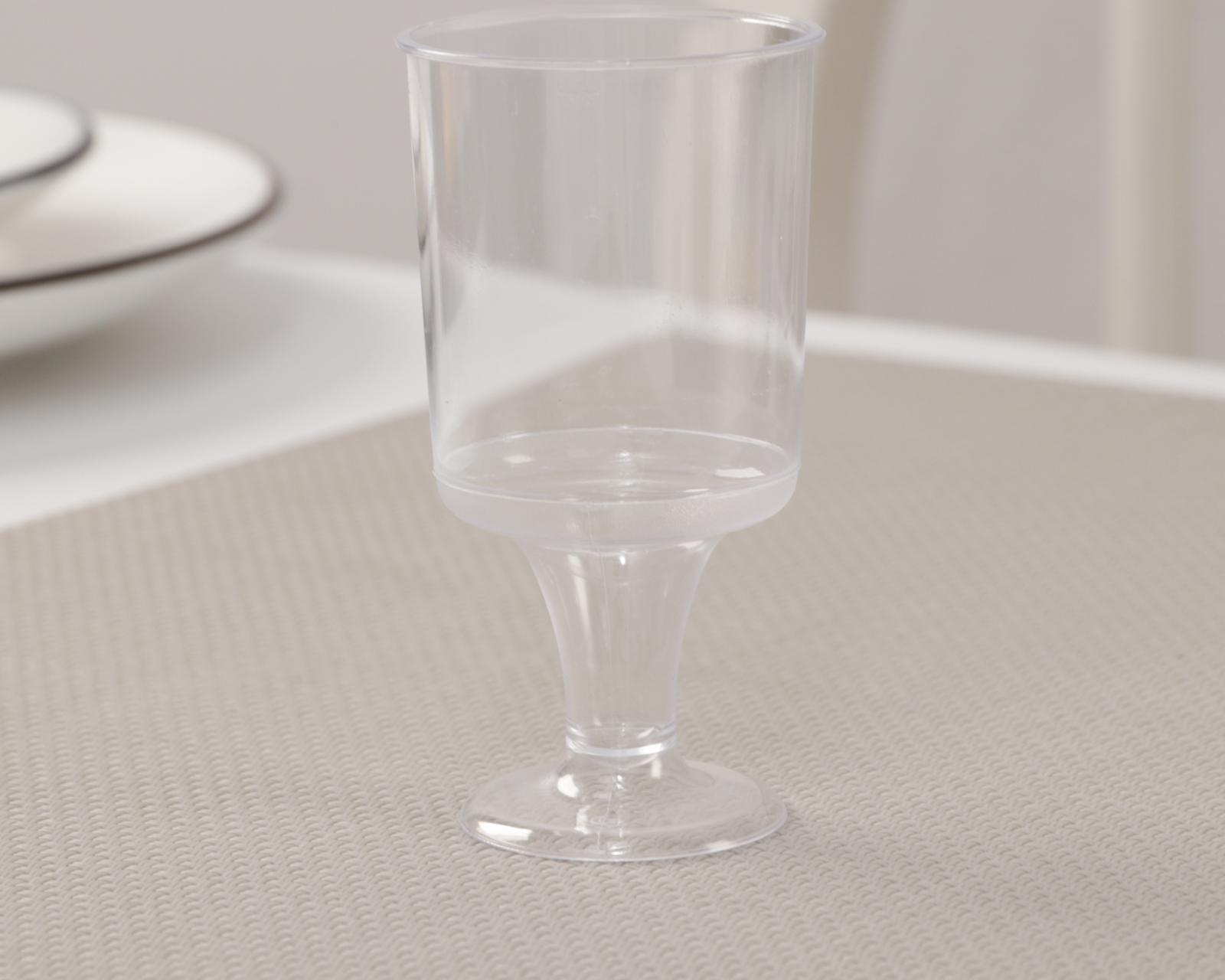 Набор одноразовой посуды премиум Доляна «Фуршет», 4 персоны, тарелки, вилки, стаканы 200 мл, рюмки 100 мл, салфетки