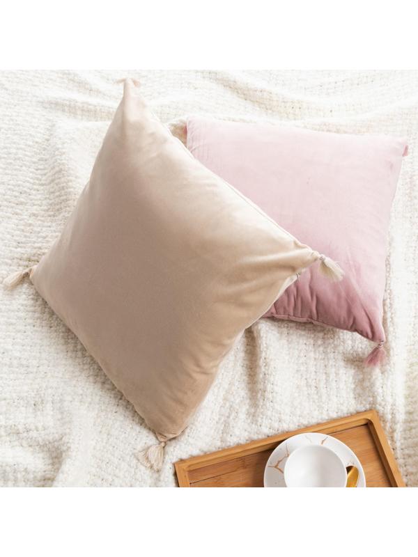 Чехол на подушку с кисточками Этель цвет розовый, 45х45 см, 100% п/э, велюр