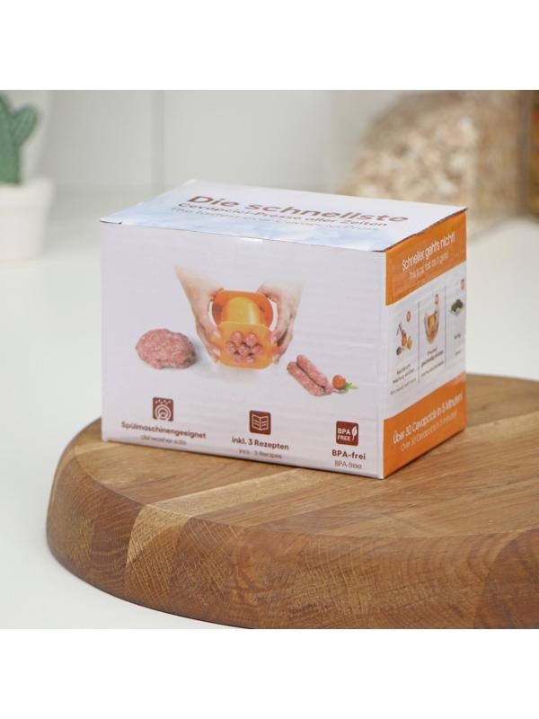 Пресс для сосисок «Лего», 12×9×8 см, диаметр формы 7,2 см, диаметр ячейки 1,8 см, цвет МИКС