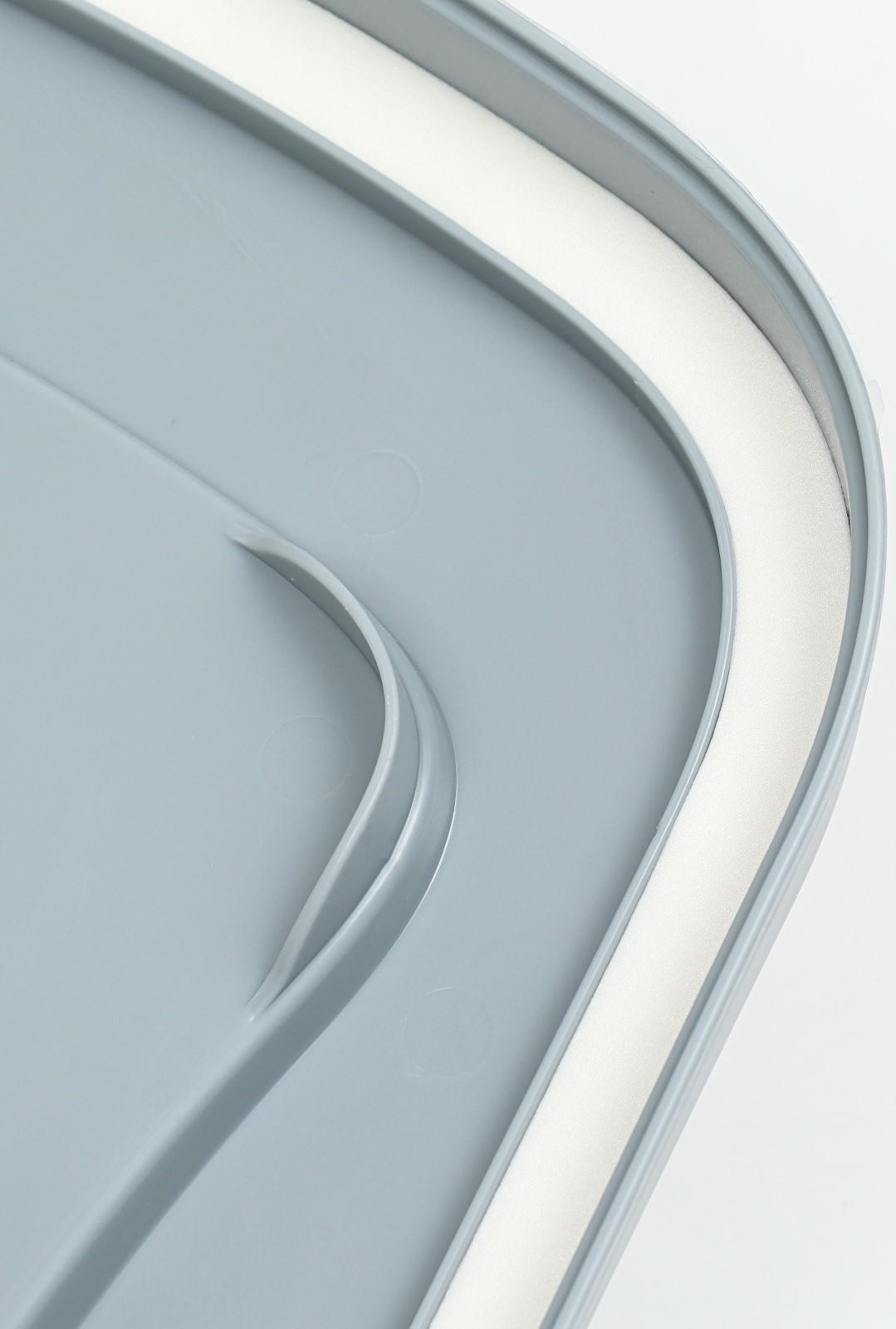 Контейнер для корма, 36 л, серый