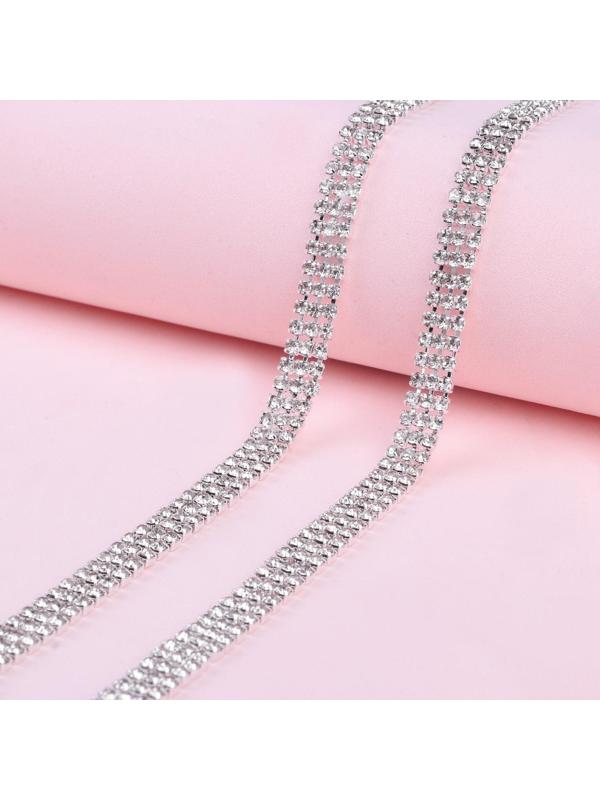 Цепь со стразами, 3 ряда, 6 мм, 4,5 ± 0,2 м, цвет серебряный