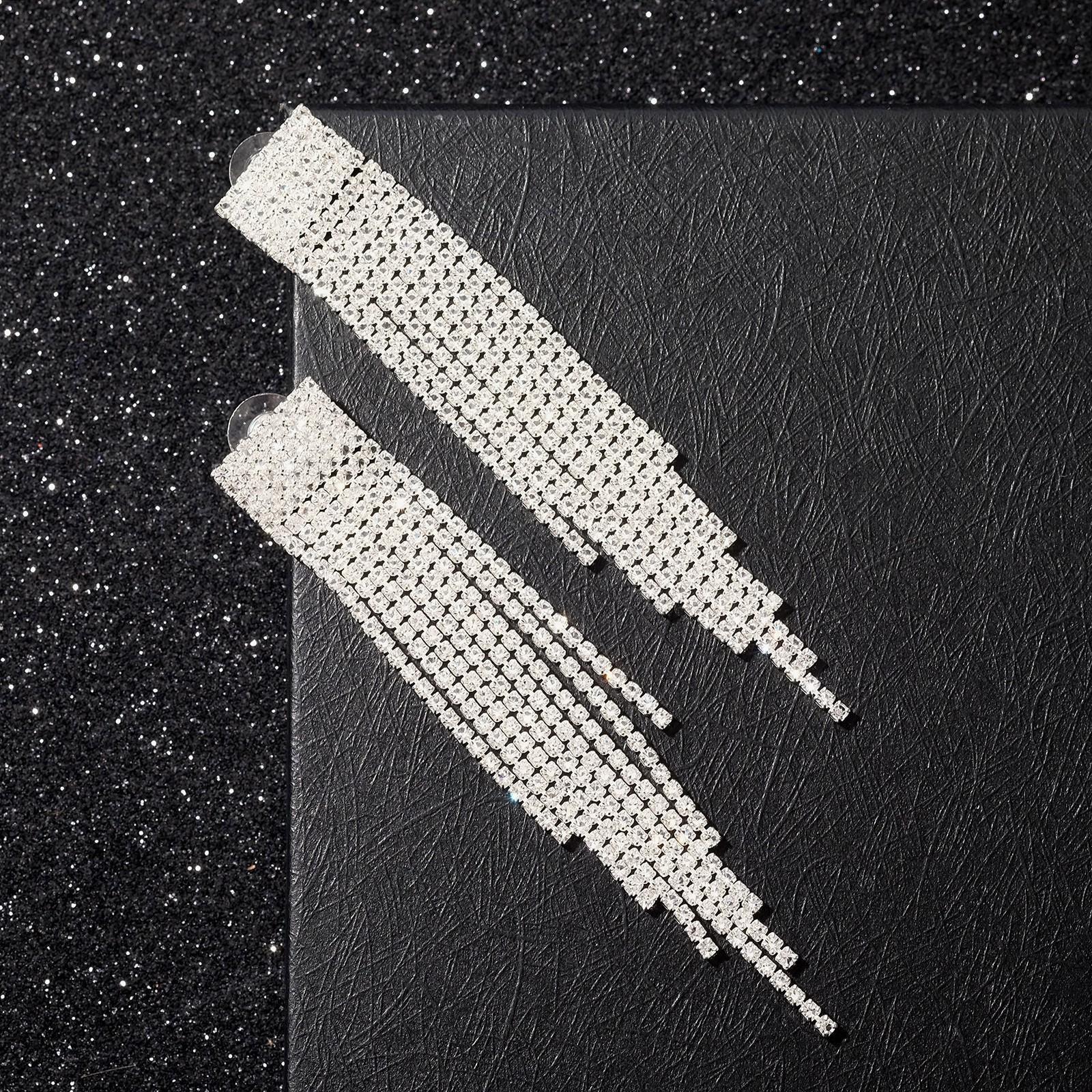 Серьги висячие со стразами 