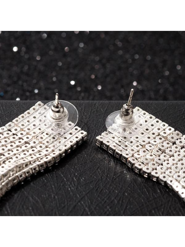 Серьги висячие со стразами 