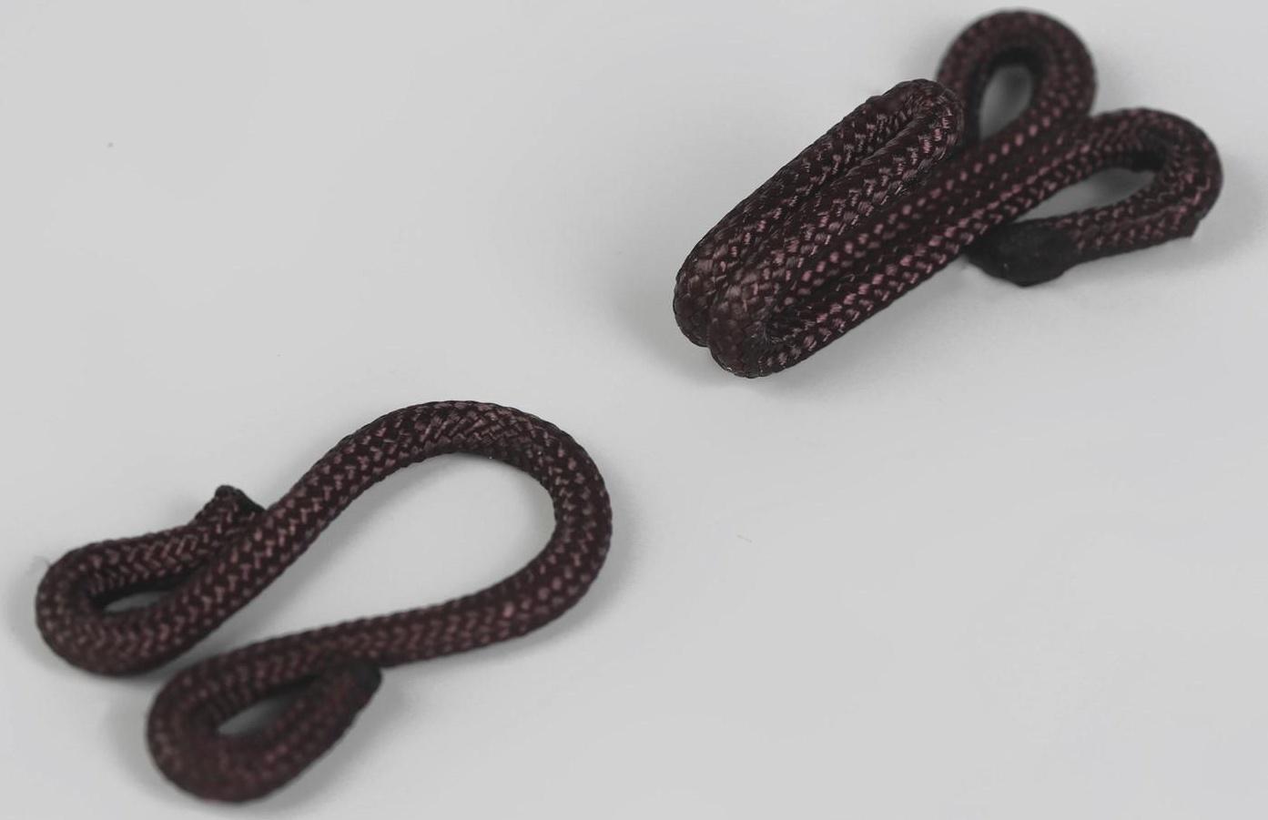 Крючок пришивной в оплётке, для верхней одежды, 35 × 12 мм, 5 шт, цвет коричневый