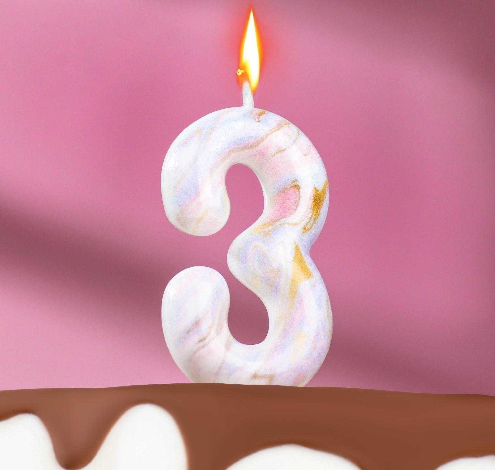 Свеча в торт 