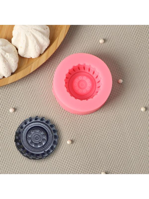 Силиконовый молд Доляна «Шина», d=6,5 см, цвет розовый