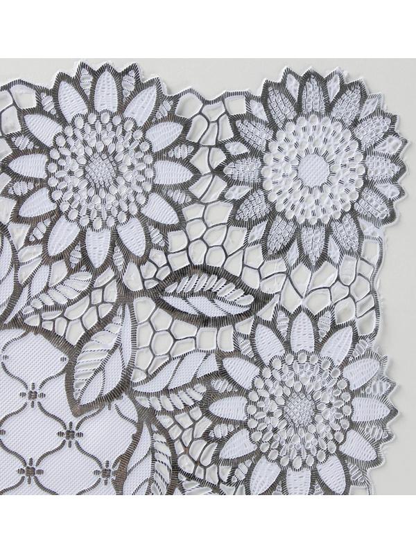 Салфетка ажурная для стола «Букет», 84×40 см, ПВХ, цвет серебро