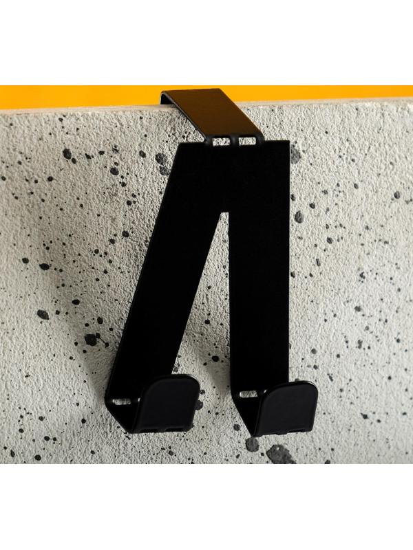 Вешалка на дверь 