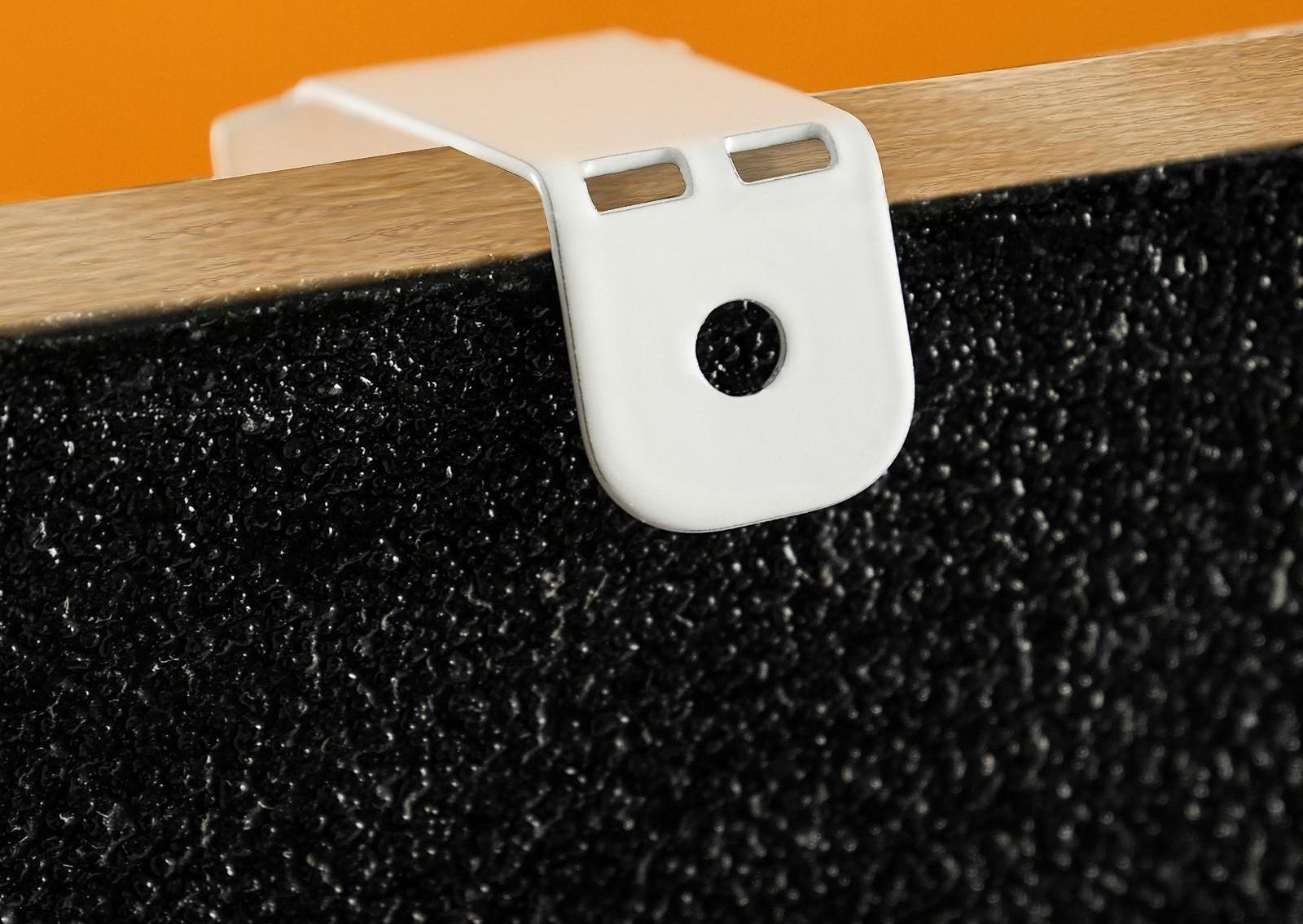 Вешалка на дверь 