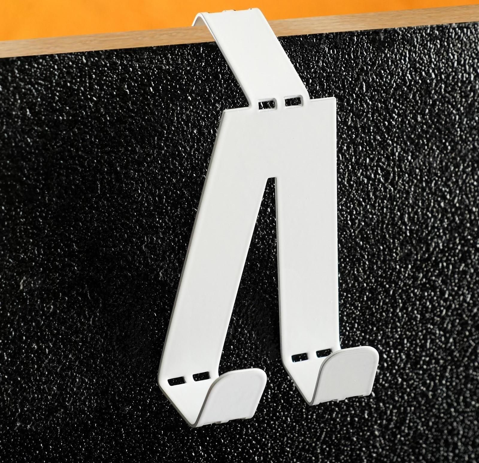 Вешалка на дверь 