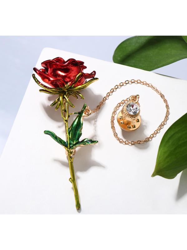 Брошь со значком на цепочке 