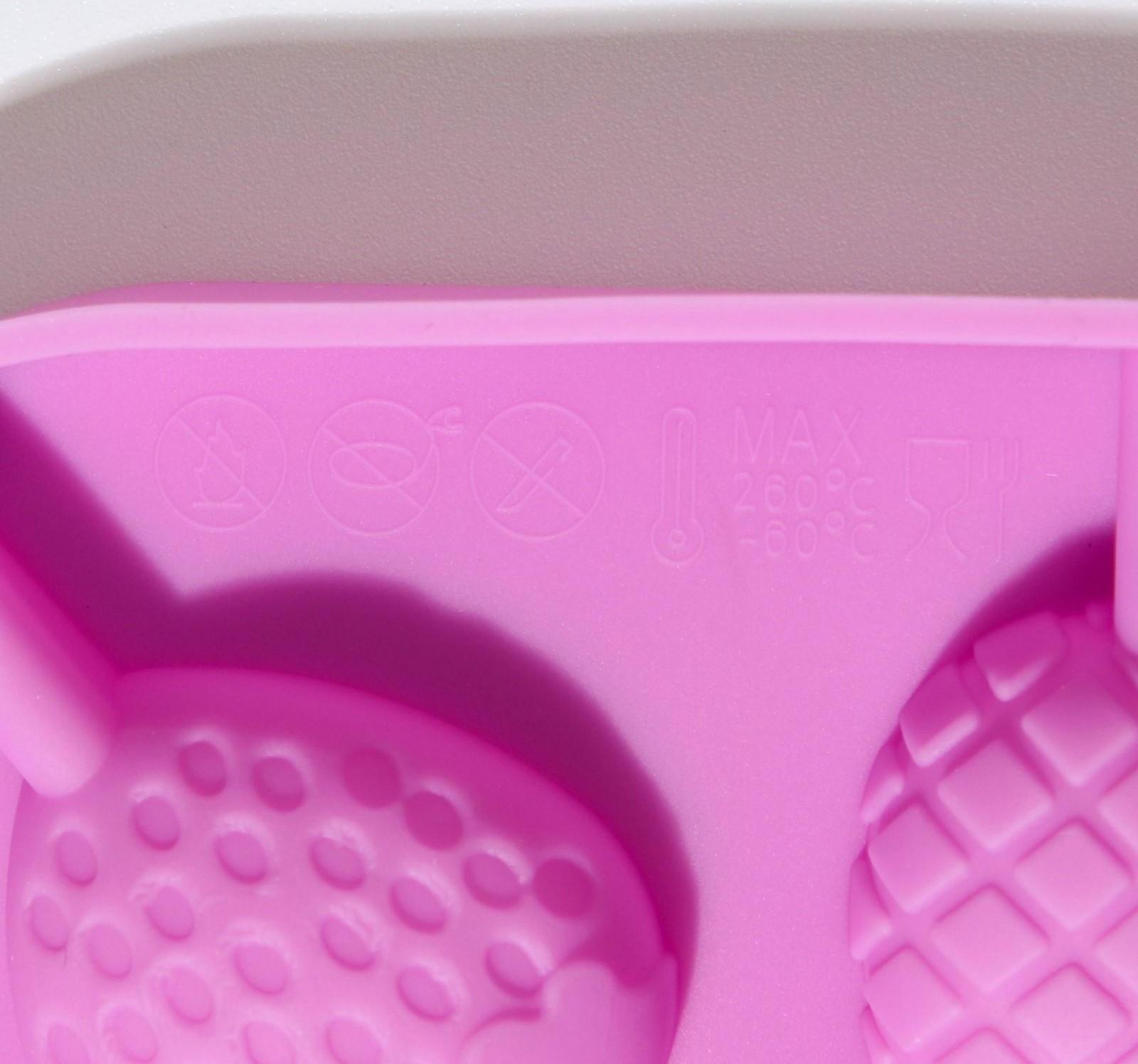 Форма для леденцов «Тропики», 13,5×13,5×1,2 см, 8 ячеек, с палочками, цвет МИКС