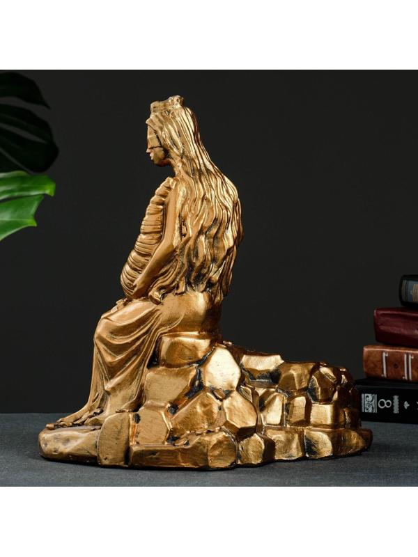 Фигурное кашпо 