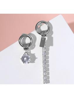 Серьги со стразами 