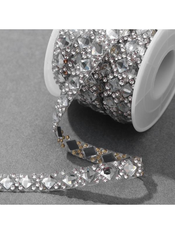 Стразы термоклеевые «Квадрат», ширина - 13 мм, 4,5 ± 0,5 м, цвет серебряный