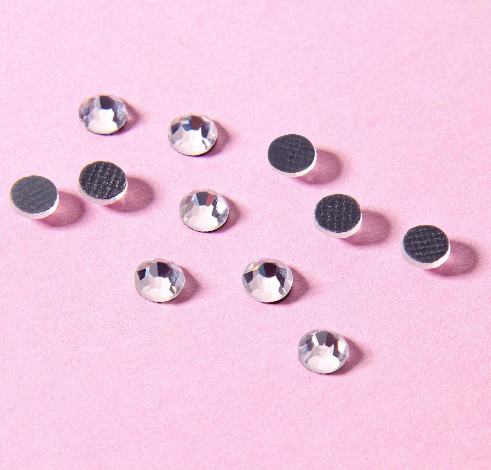 Стразы термоклеевые «Круг», стеклянные, d = 4 мм, 100 шт, цвет серебряный