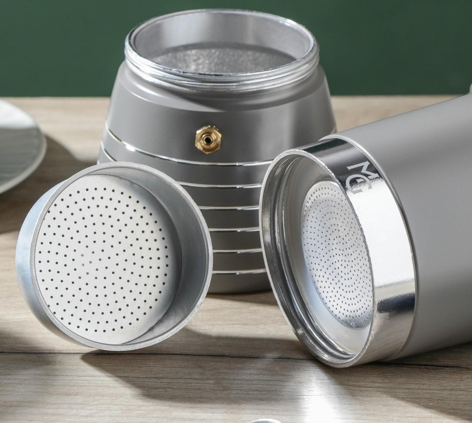 Кофеварка гейзерная Magistro Moka, на 6 чашек, 300 мл