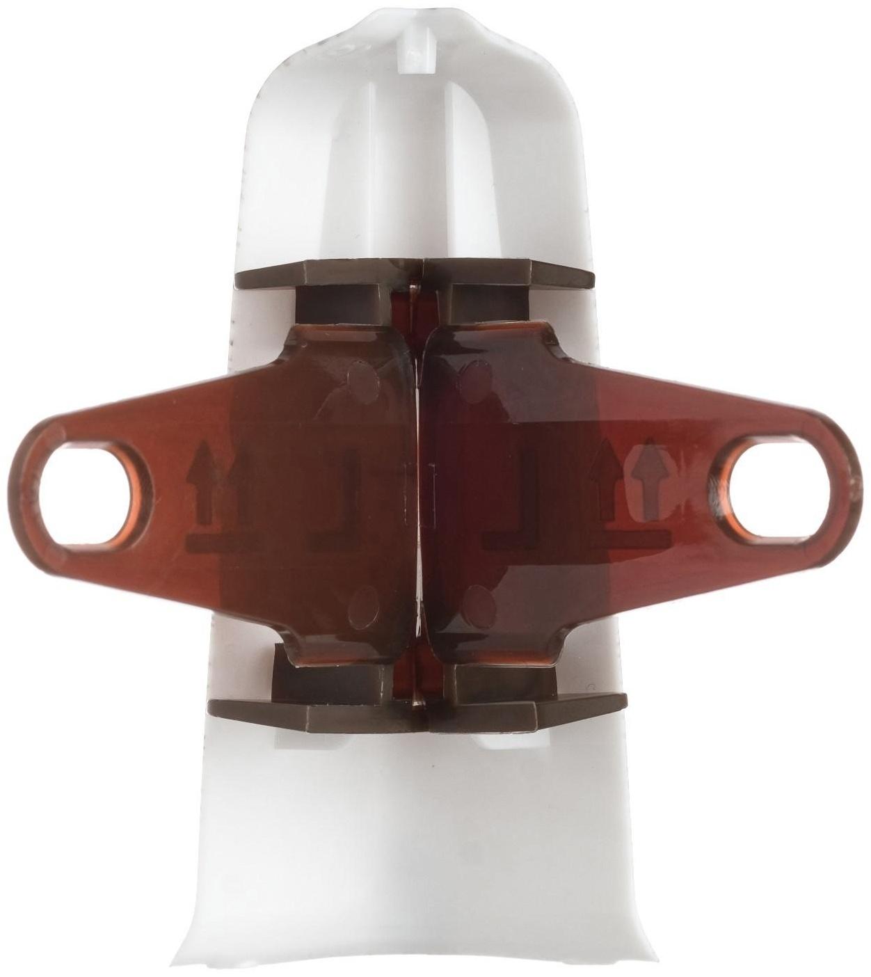 Угол наружный (внешний) с крепежом для плинтуса 70мм 