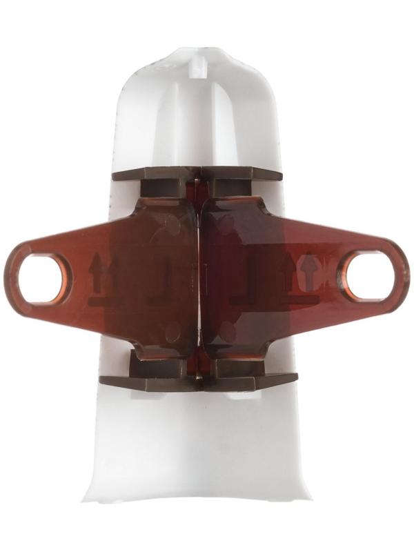 Угол наружный (внешний) с крепежом для плинтуса 70мм 