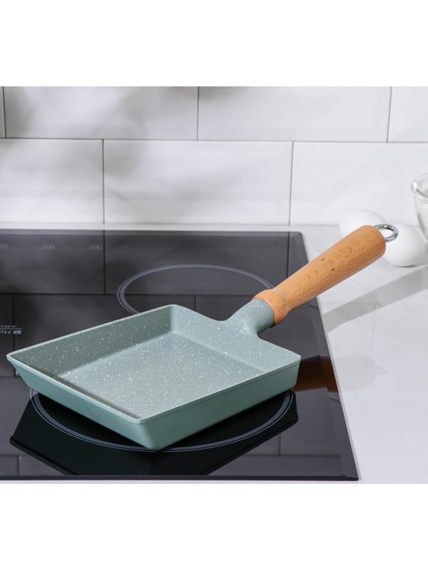 Сковорода «Омлет», 19×15 см, с деревянной ручкой, антипригарное покрытие