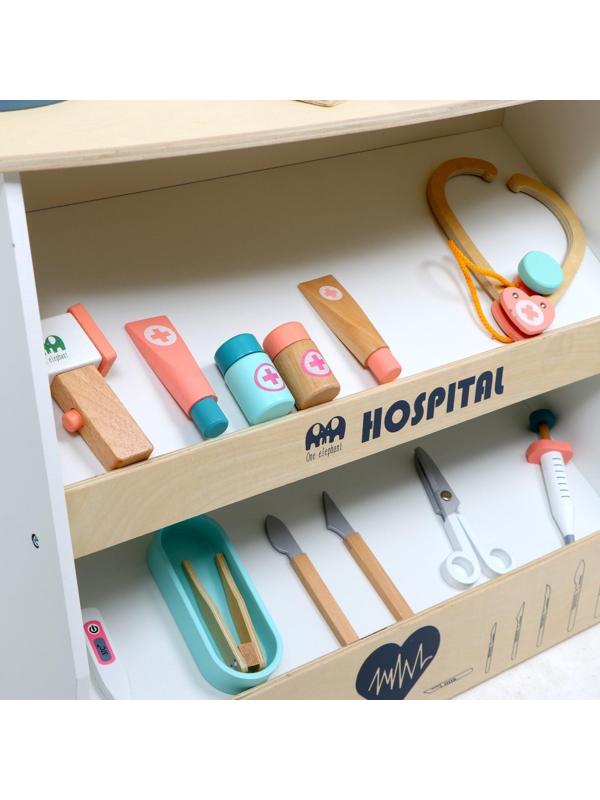 Детский игровой набор «Доктора» 65 × 23 × 101,5 см