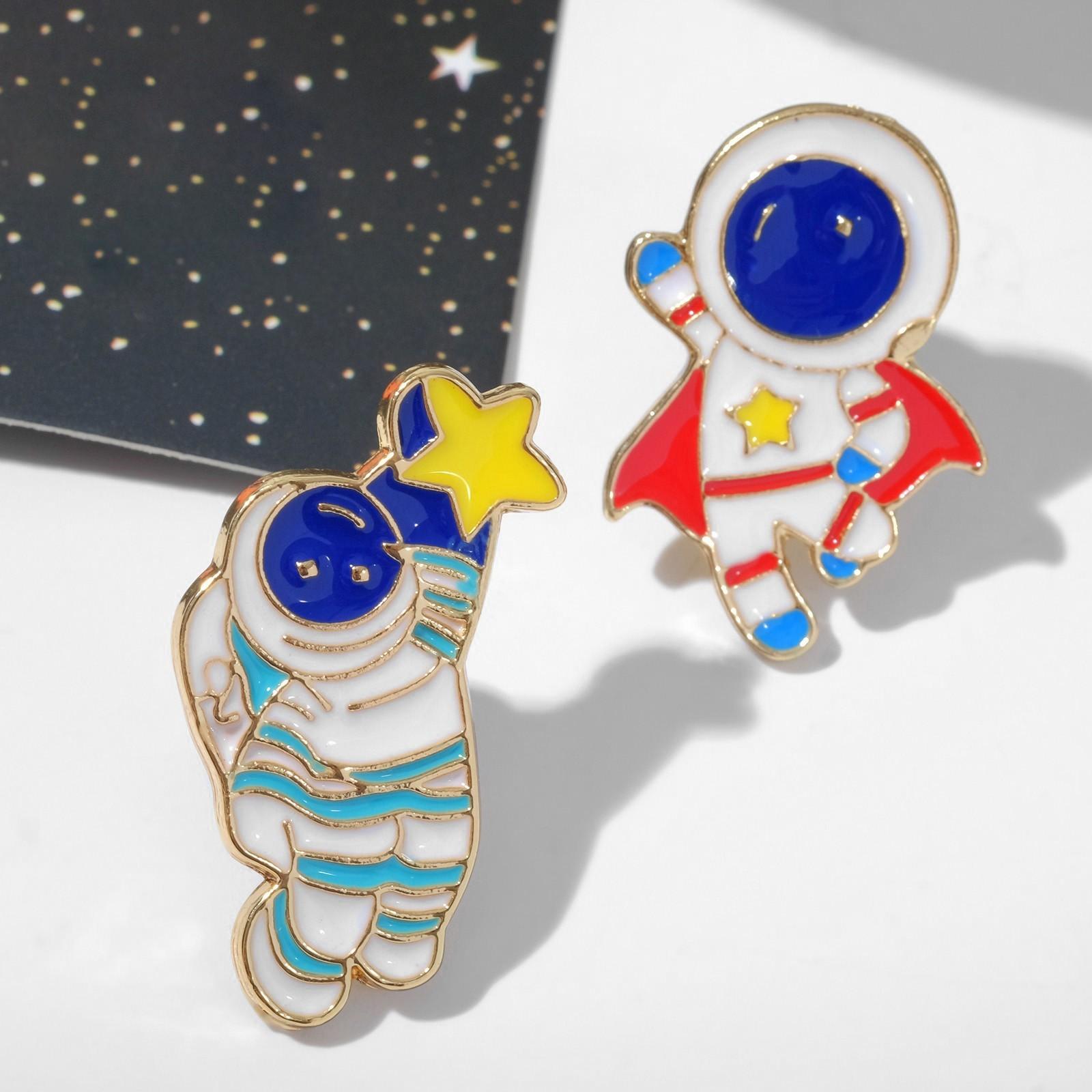 Набор значков (2 шт.) 