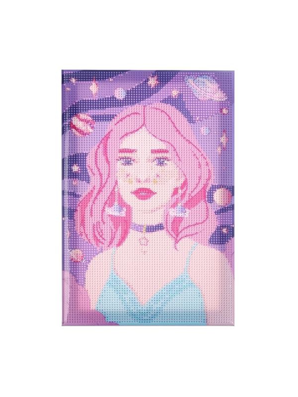 Алмазная мозаика на подрамнике с полным заполнением «Космическая девушка», 20х30 см