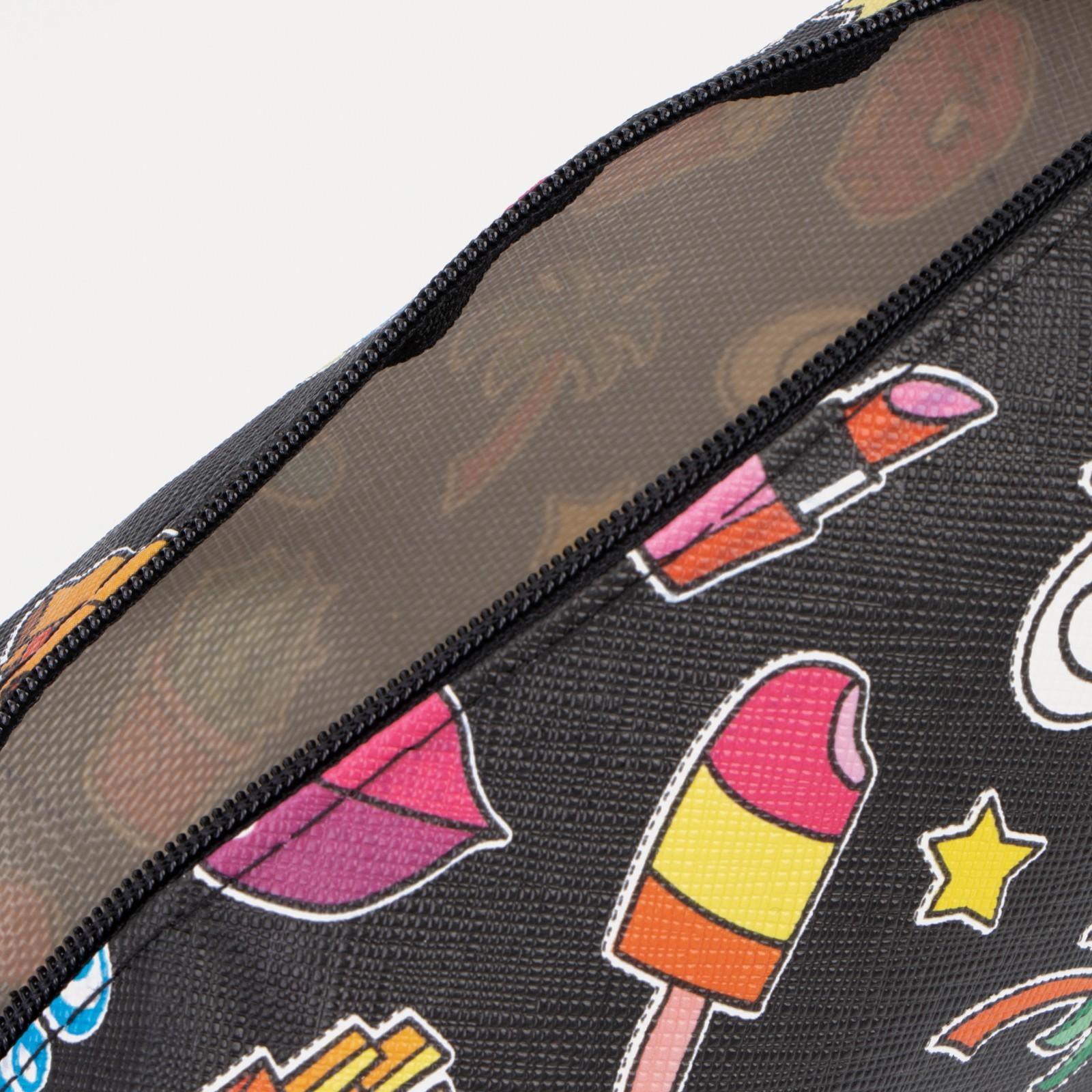 Косметичка на молнии, цвет чёрный