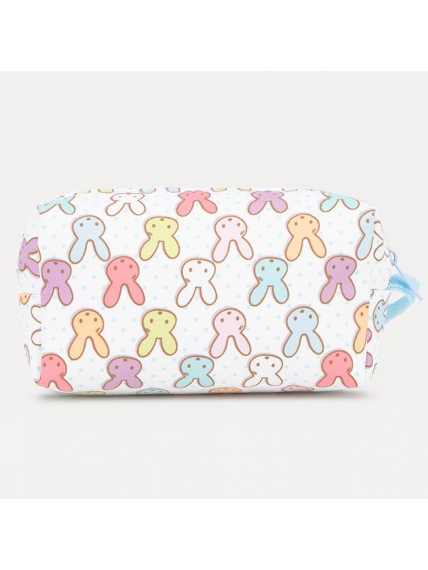 Косметичка на молнии, цвет белый