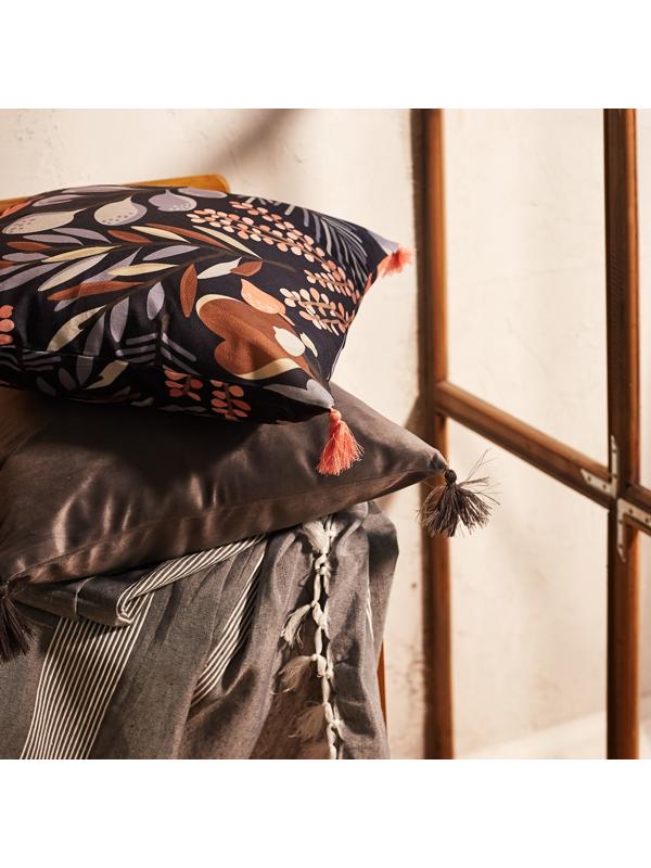 Наволочка декоративная с кисточками Этель «Флора», 43х43 см