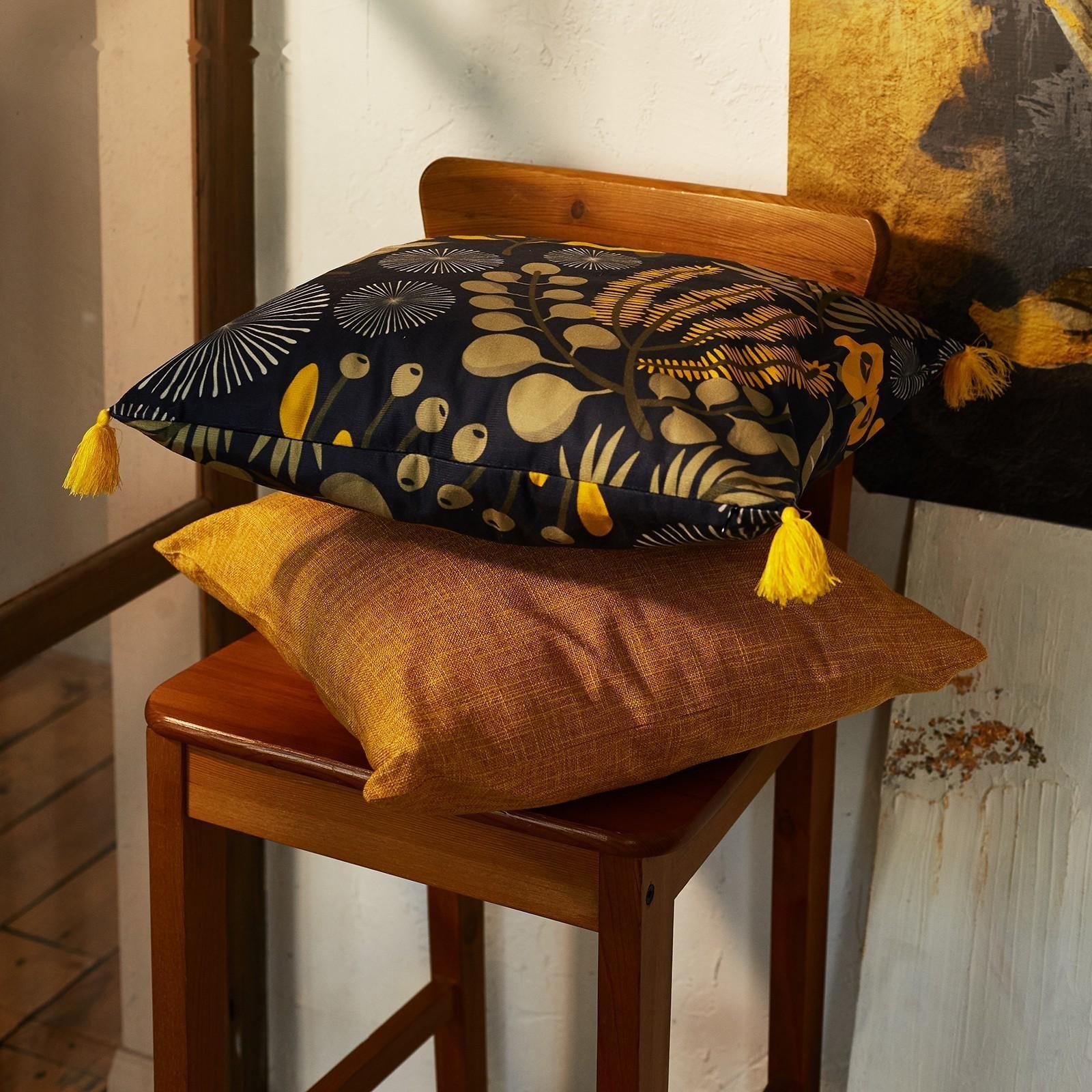 Чехол на подушку с кисточками Этель «Солнце», 43х43 см