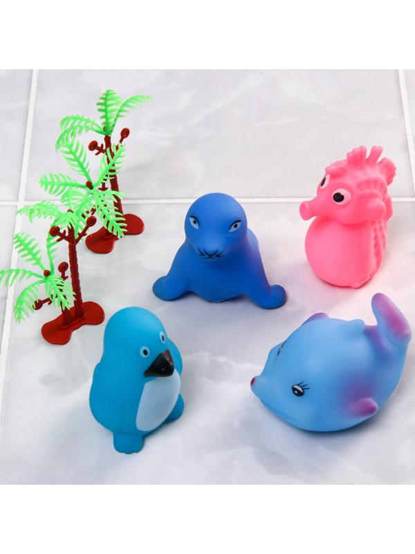 Набор игрушек для игры в ванне «На острове», с пищалкой, 8 шт