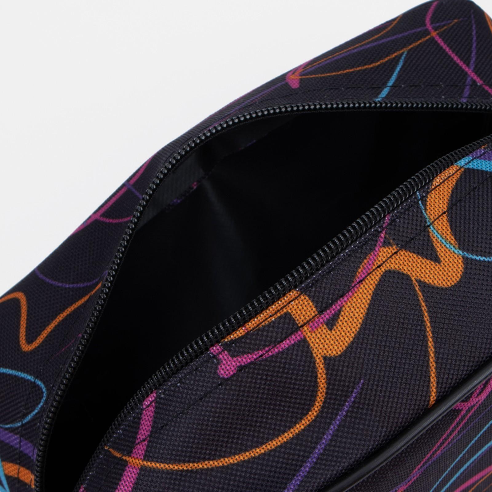 Косметичка на молнии, цвет синий