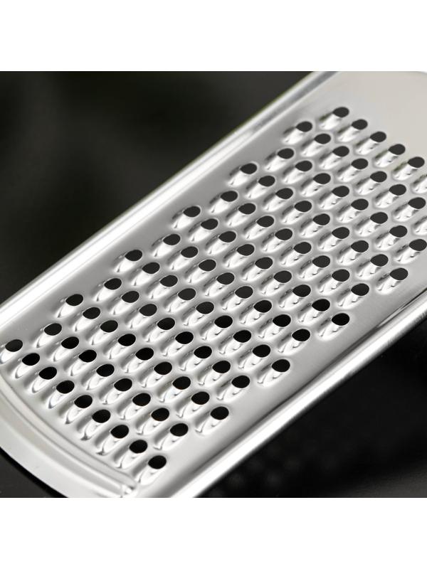 Тёрка мелкая Доляна «Валдай», рабочая часть 11,5×5,8 см, нержавеющая сталь, цвет коричневый