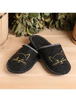 Тапочки для бани серые с вышивкой 