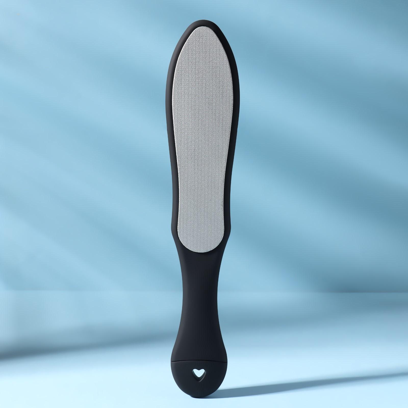 Тёрка для ног, лазерная, двусторонняя, с пилкой, прорезиненная ручка, 27 см, цвет чёрный