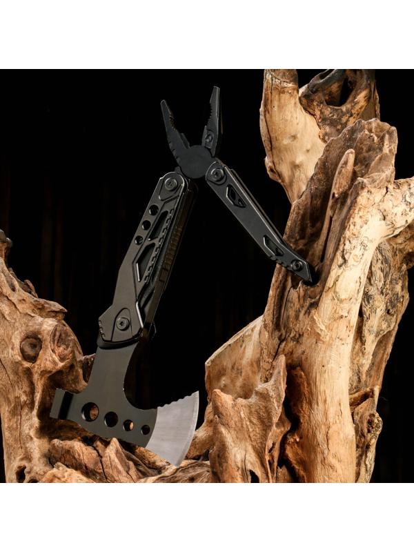 Мультитул с плоскогубцами и топором