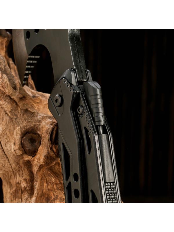 Мультитул с плоскогубцами и топором