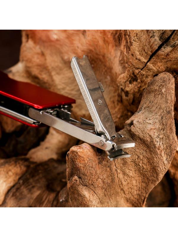 Нож многофункциональный 