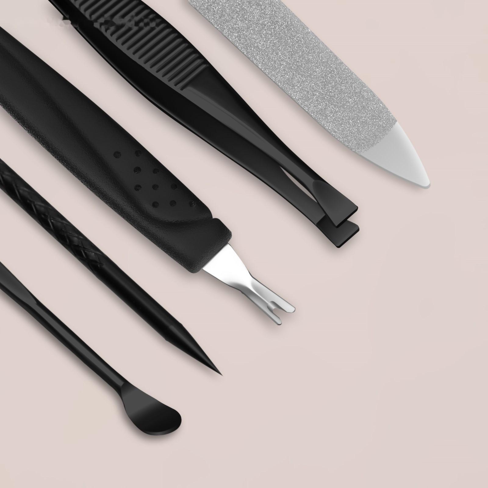 Набор маникюрный «Christian», 8 предметов, в футляре, цвет чёрный/серый