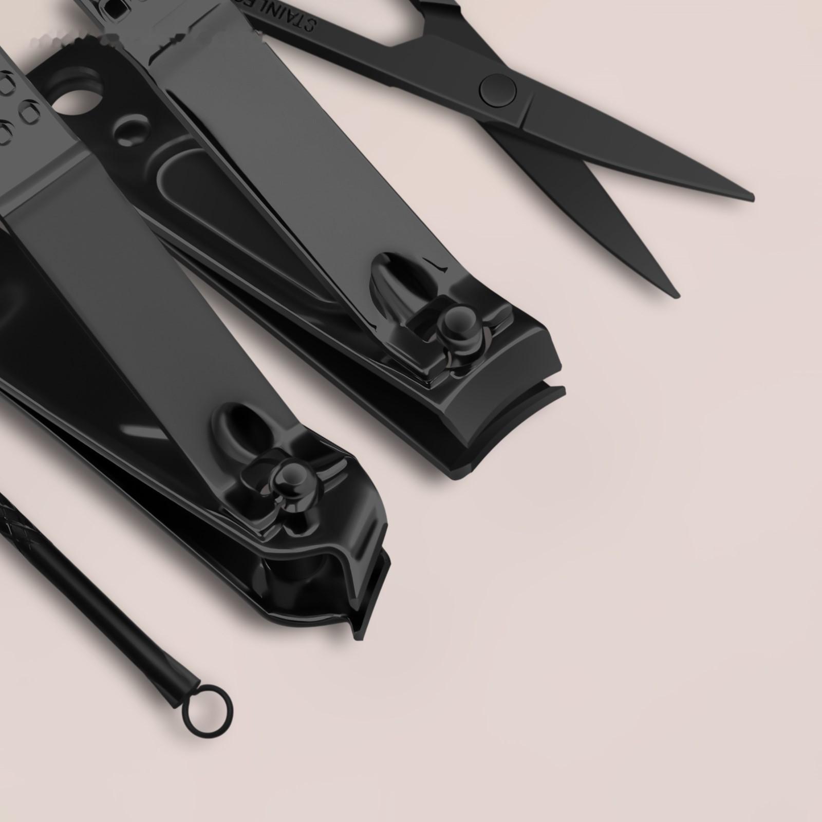 Набор маникюрный «Christian», 8 предметов, в футляре, цвет чёрный/серый