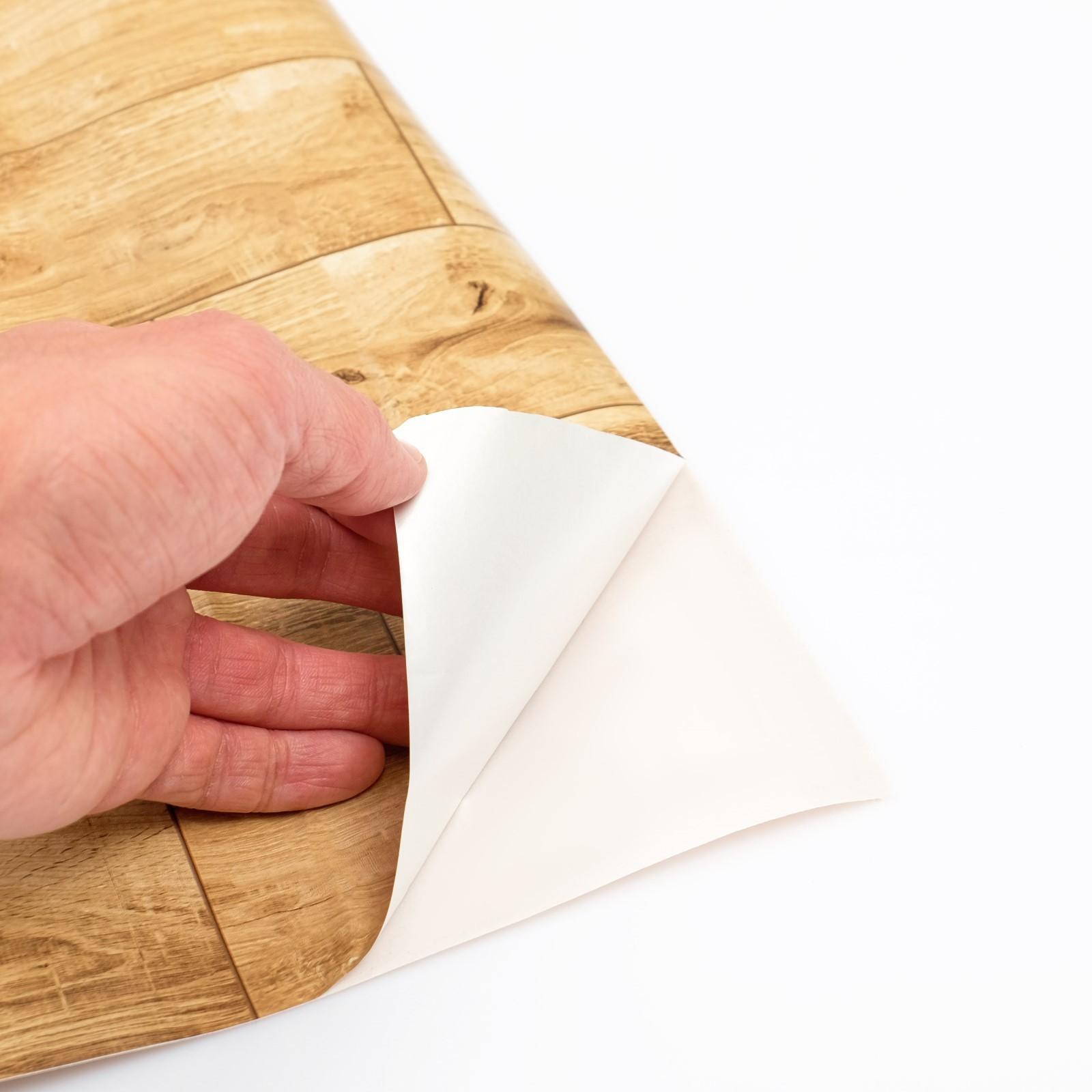 Пленка самоклеящаяся 