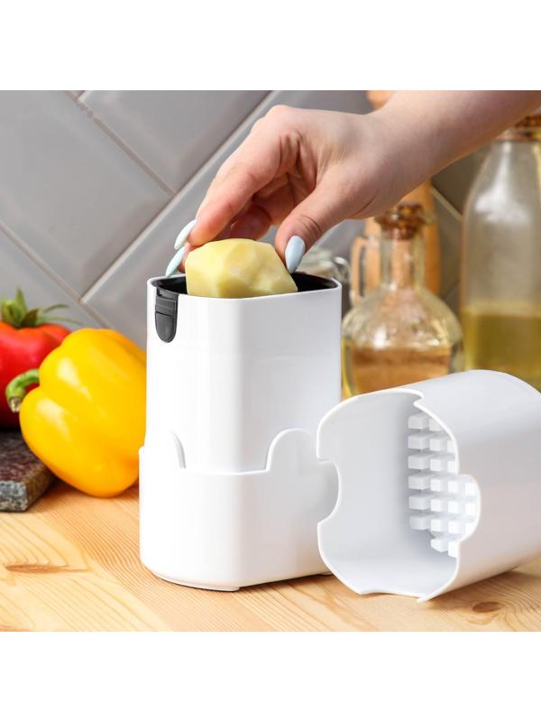 Слайсер для картофеля Magistro Vegan pro, 2 насадки и пушер, 10×8×14,5 см, цвет чёрно-белый