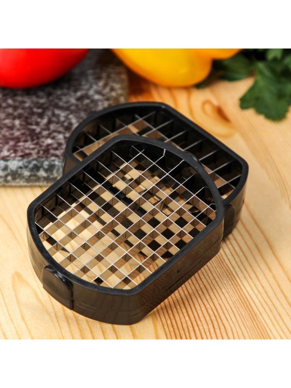 Слайсер для картофеля Magistro Vegan pro, 2 насадки и пушер, 10×8×14,5 см, цвет чёрно-белый