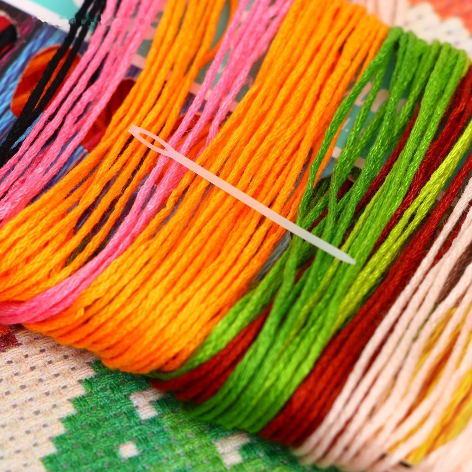 Вышивка крестиком «Лисёнок с шариками», 25х20 см