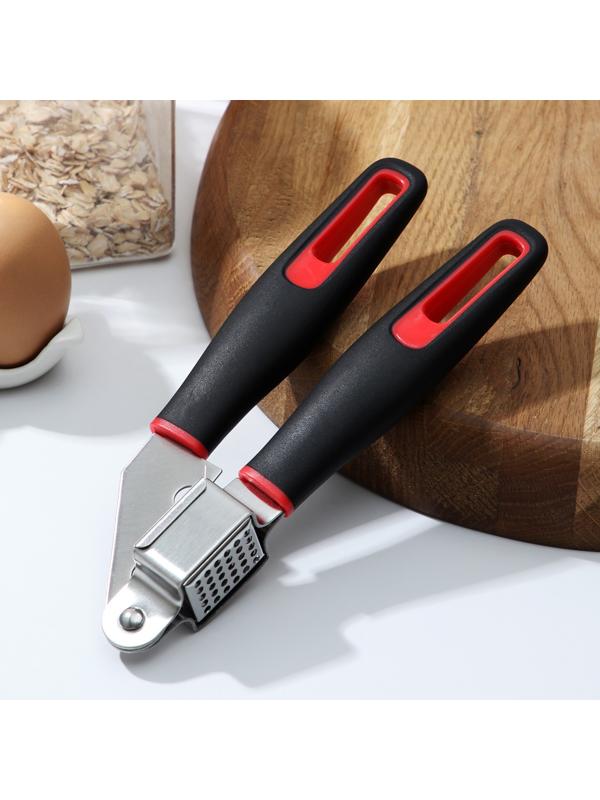 Пресс для чеснока Доляна Digma, 21 см, нержавеющая сталь, цвет чёрный, красный