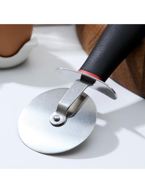 Нож для пиццы и теста Доляна Digma, 19,5 см, d=5,8 см, цвет чёрный