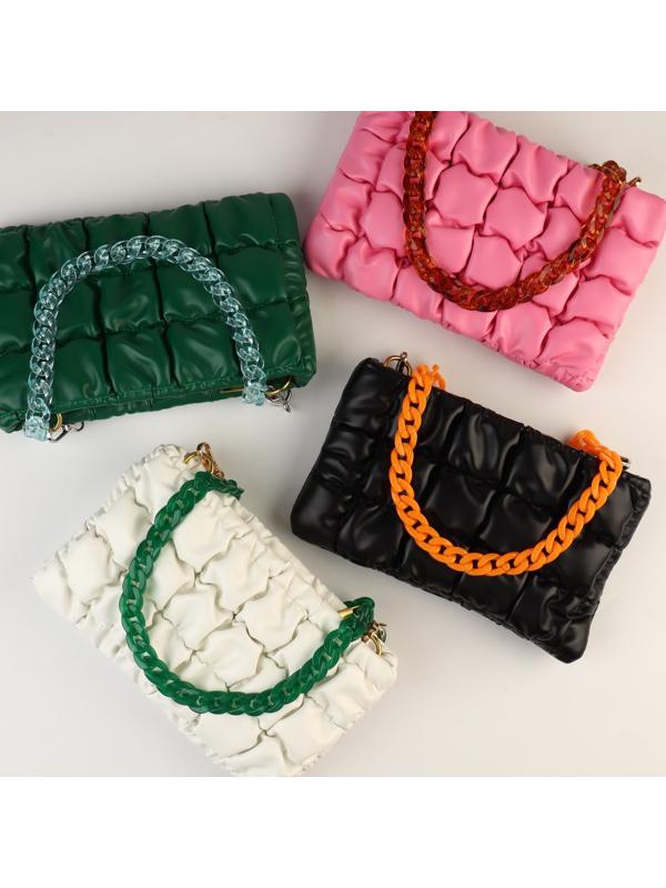 Цепочка для сумки, пластиковая, с карабинами, 23 × 17 мм, 68 см, цвет малахитовый/золотой