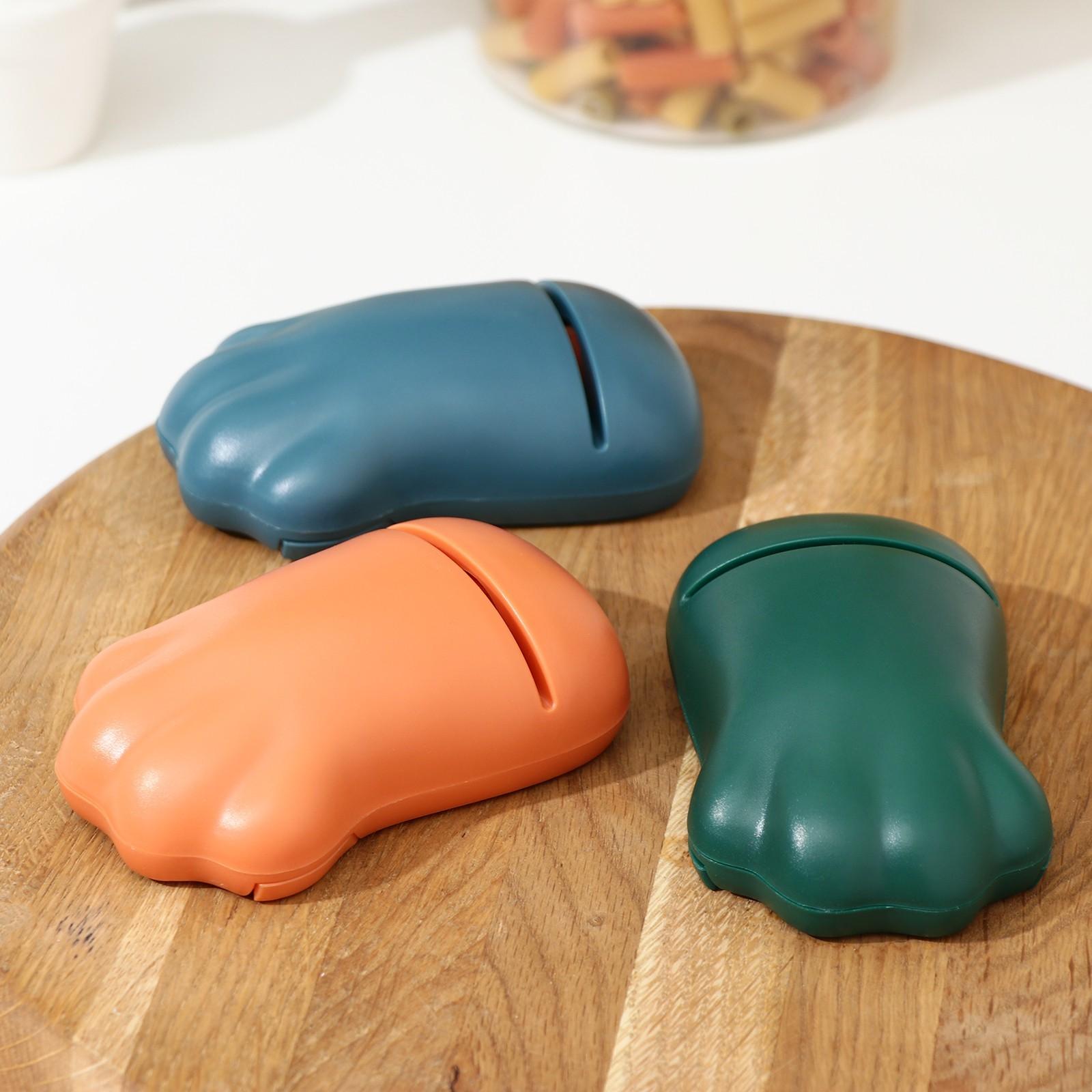 Ножеточка «Лапка» в комплекте с овощечисткой, цвет МИКС