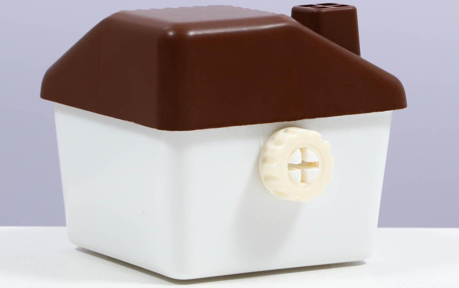 Домик для грызунов угловой, 11,4 х 10,7 х 10,7 см, коричневый